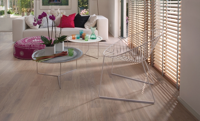 Паркетная доска Kahrs Песочная Дуб Портофино Portofino 152N38EK0VKW240 Variation 2423×200×15 фото в интерьере